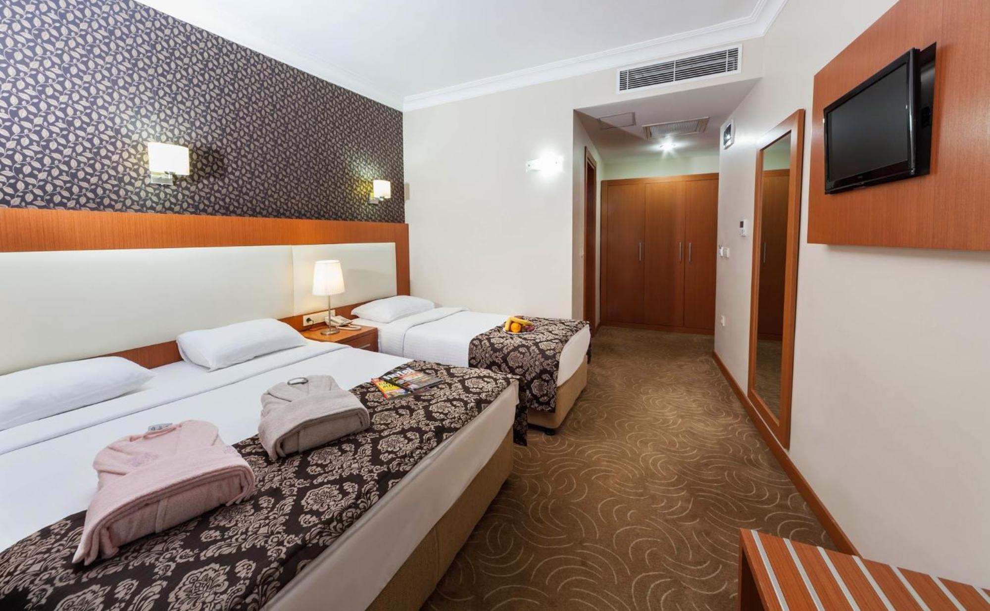Grand Hotel Avcilar Istanbul Exterior foto